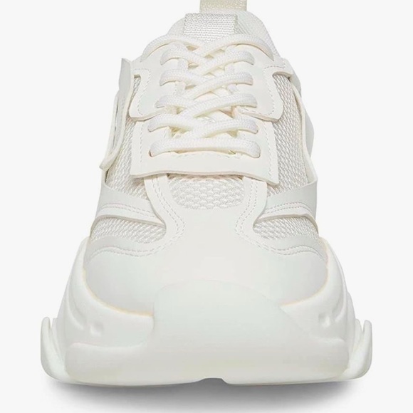 NEW Steve Madden Women's
Platform - Picture 3 of 8